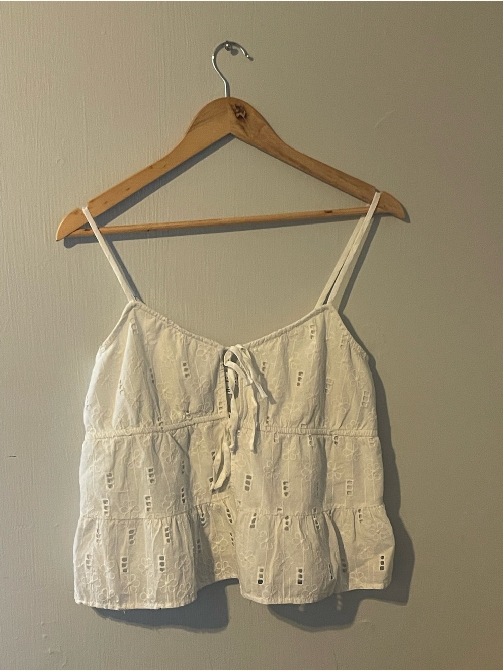 Kirious white eyelet crop top with small perforated pattern, size L